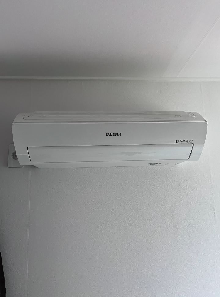 벽걸이 에어컨 분해세척